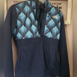 The NorthFace Pullover